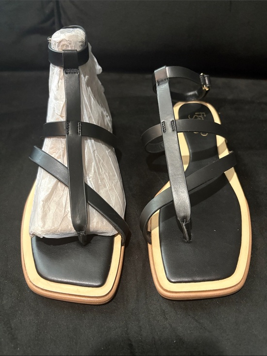 Franco Sarto Shoes - Franco Sarto Strappy T-Back Women’s Sandals